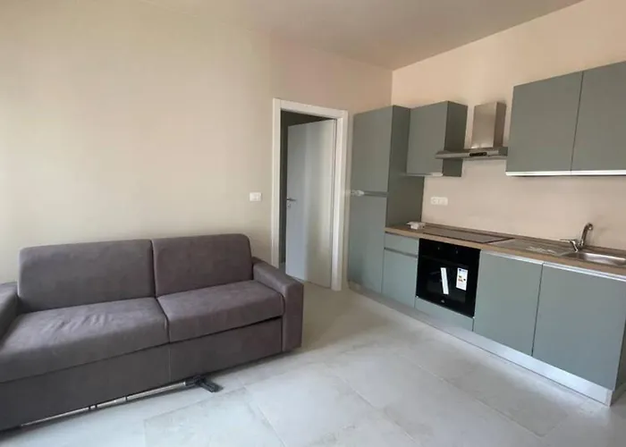 - Homezon Apartment *